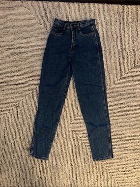 Vintage Calvin Klein High-Waist Dark Blue Women’s Jeans